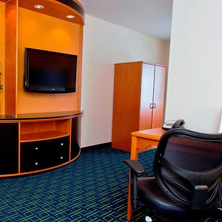 Fairfield Inn & Suites Joliet North/Plainfield Екстер'єр фото
